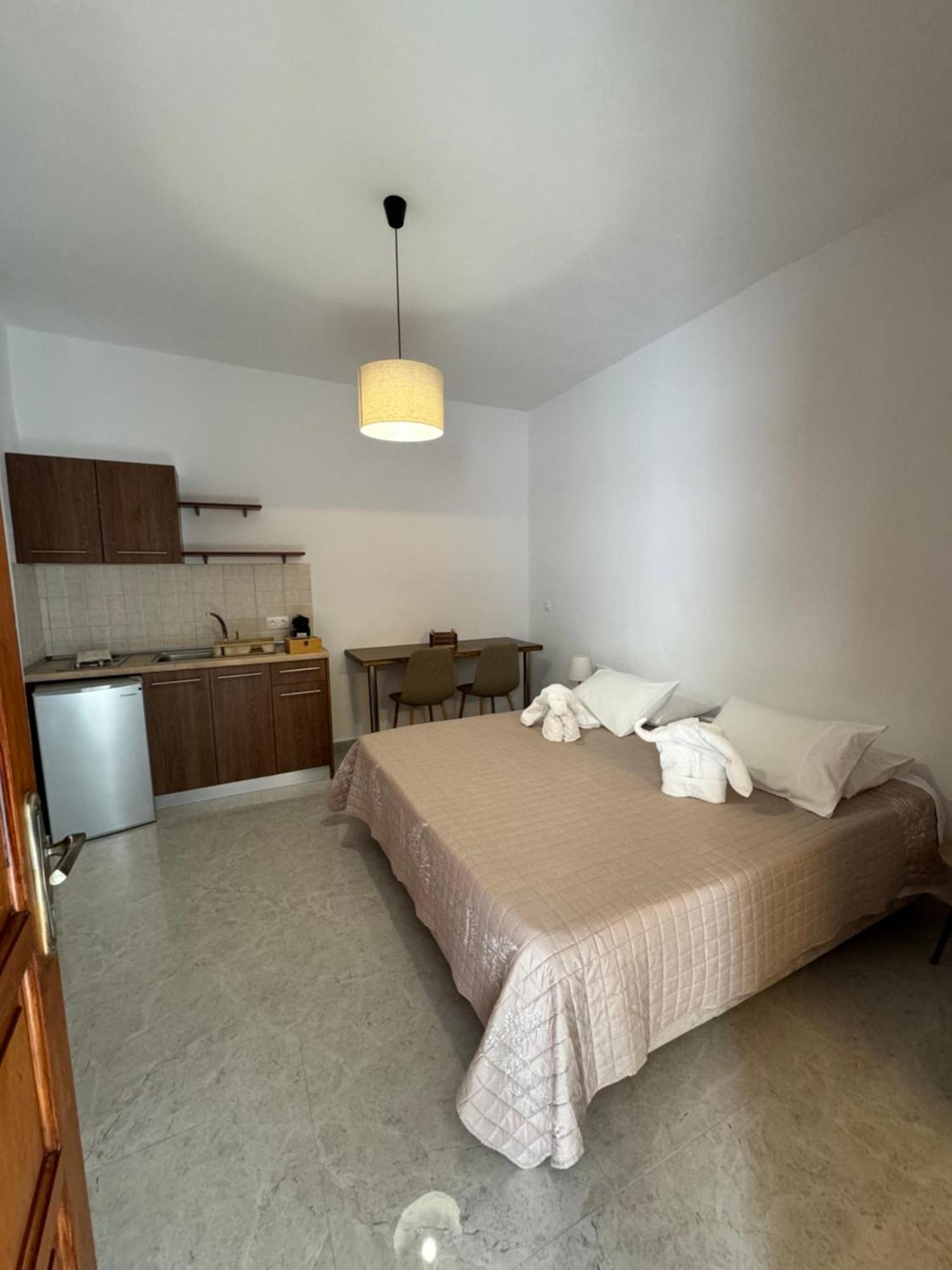 Fedra Apartments Lindos Exterior photo